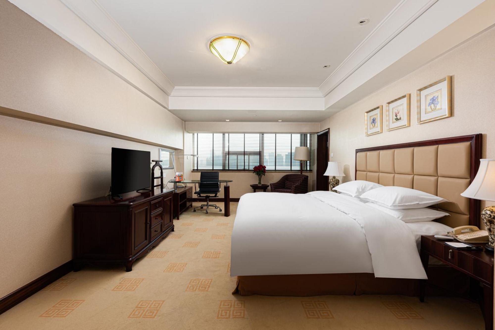 Ramada Plaza Optics Valley Hotel Vuhan Dış mekan fotoğraf