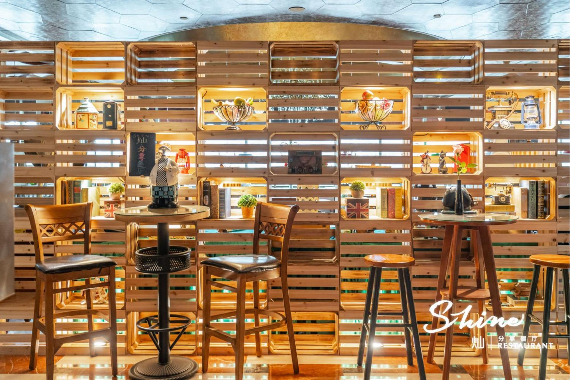 Ramada Plaza Optics Valley Hotel Vuhan Dış mekan fotoğraf