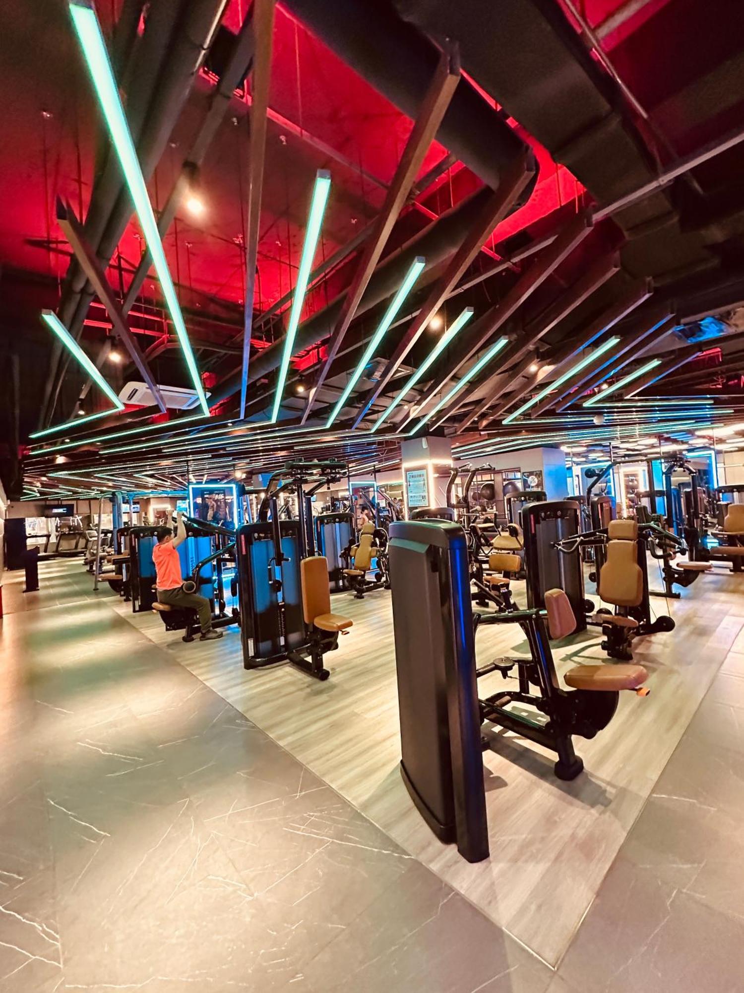 Ramada Plaza Optics Valley Hotel Vuhan Dış mekan fotoğraf